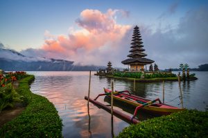 vận chuyển hàng mỹ phẩm từ Việt Nam đi Indonesia