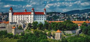 Gửi thực phẩm khô đi Slovakia