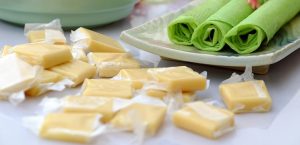 Dịch vụ chuyển phát nhanh kẹo dừa đi Mỹ giá rẻ