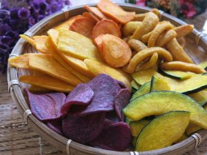 Dịch vụ gửi trái cây sấy khô đi Hàn Quốc nhanh chóng