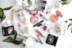 Nhập khẩu mỹ phẩm bằng đường biển từ Trung Quốc về TP. Hồ Chí Minh