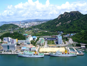 Ngành vận tải biển toàn cầu chao đảo