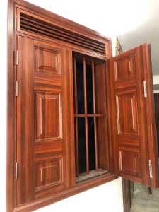 Gửi khung cửa bằng đường biển