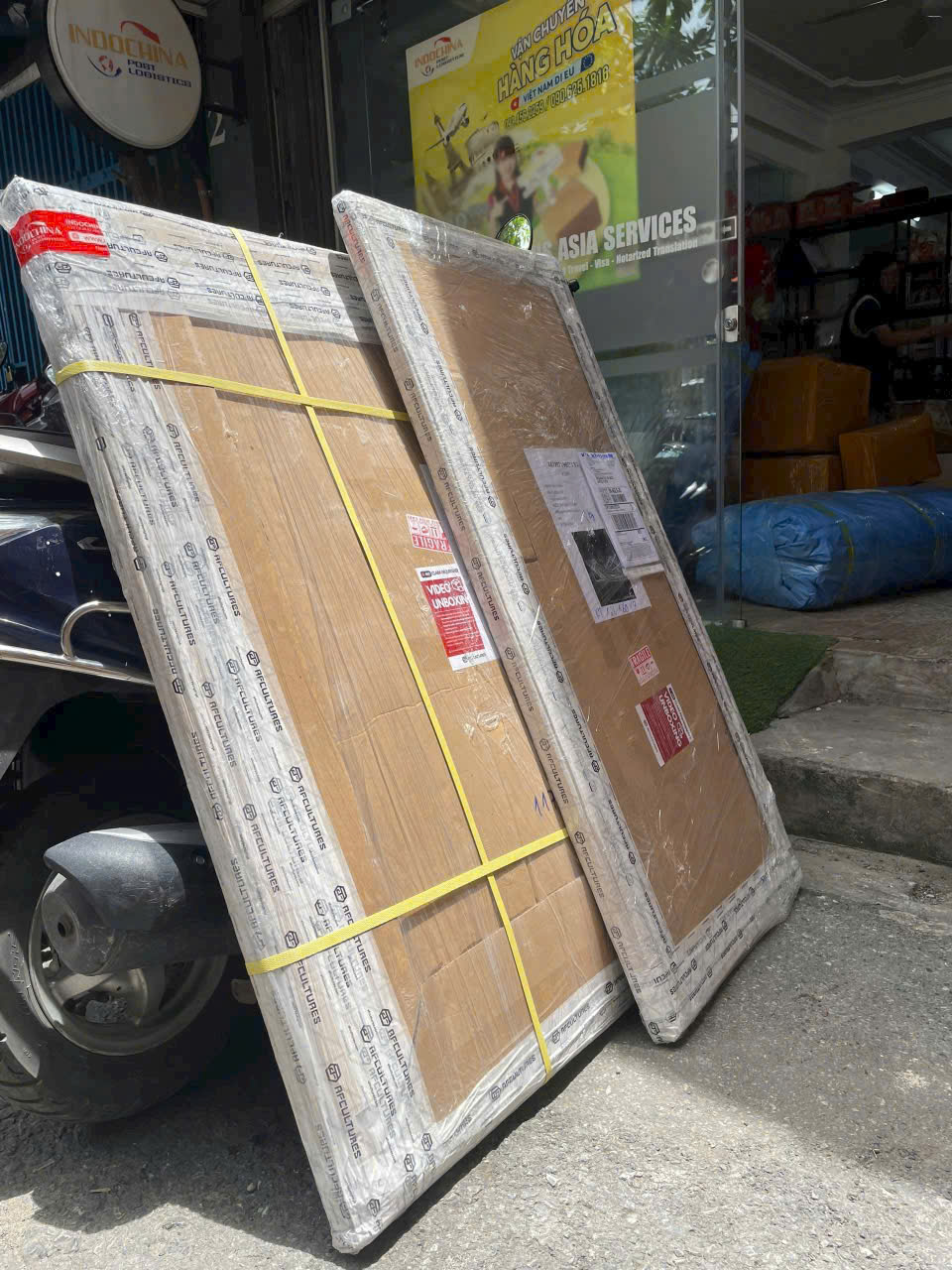 Gửi biển quảng cáo bằng đường biển từ Việt Nam đi Malaysia