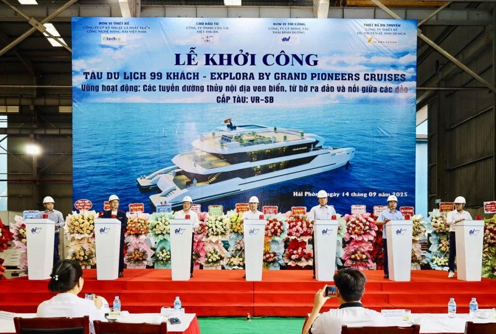 Việt Thuận đóng mới du thuyền tham quan vịnh Hạ Long