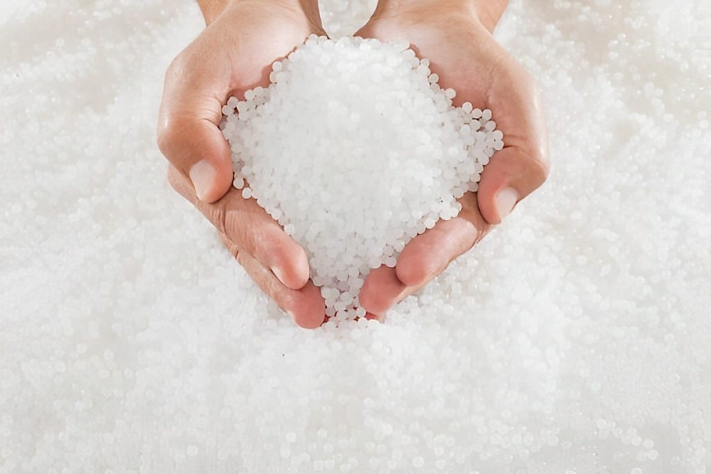 Nhập khẩu hạt nhựa từ cảng Ningbo về TP. Hồ Chí Minh