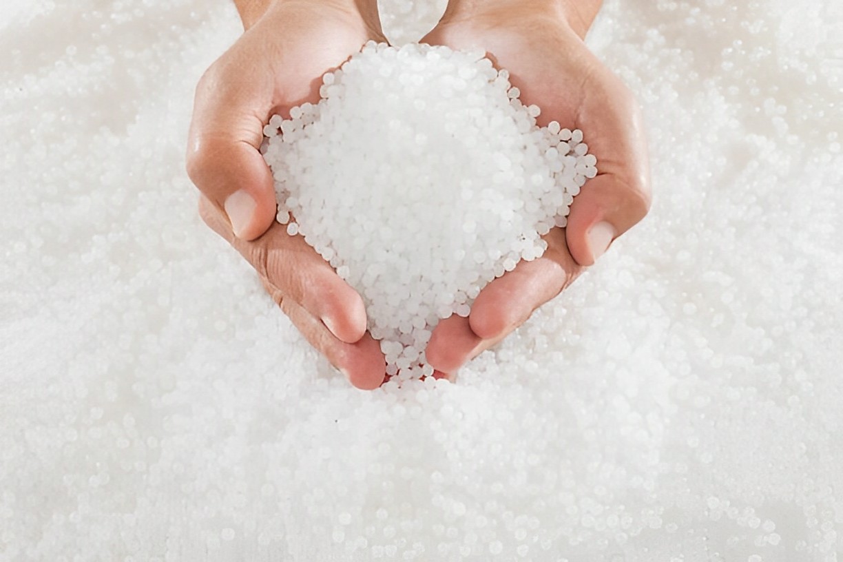 Nhập khẩu hạt nhựa từ cảng Ningbo về TP. Hồ Chí Minh