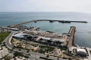 Mơ hồ bao trùm eo biển Hormuz: Iran siết kiểm soát, nguy cơ khủng hoảng năng lượng leo thang