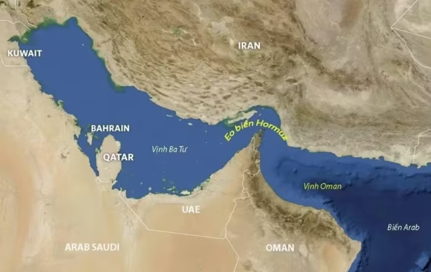 Khoảng 1.000 tàu mắc kẹt tại eo biển Hormuz: Nguy cơ đứt gãy chuỗi cung ứng toàn cầu