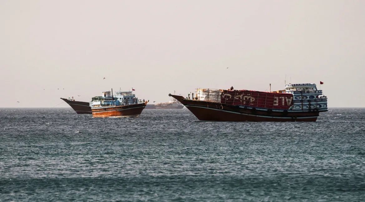 Iran cho phép nhiều tàu Trung Quốc đi qua eo biển Hormuz